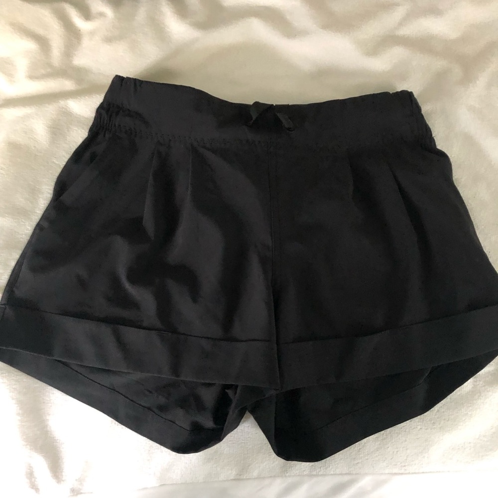 Lululemon Sz 4 limited Ed
